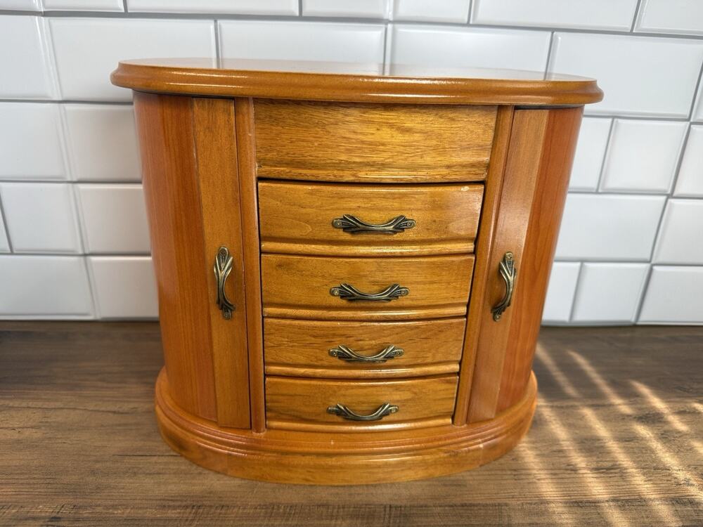 Vintage Mele Large Wooden Tabletop Jewelry Box Armoire Walnut Color 11”Hx12.5W